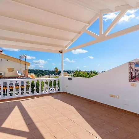 Pura Vida - Plusholidays Ifach