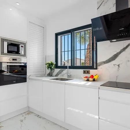 Villa Pura Vida - Plusholidays Ifach