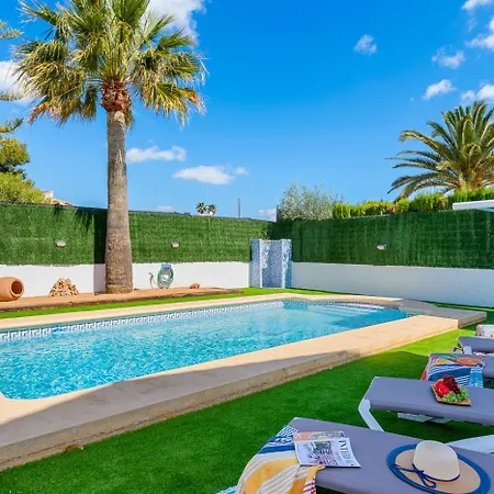 Pura Vida - Plusholidays