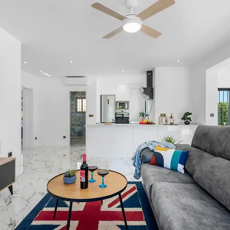 Villa Pura Vida - Plusholidays Ifach