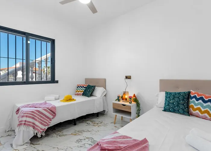 Pura Vida - Plusholidays * Ifach