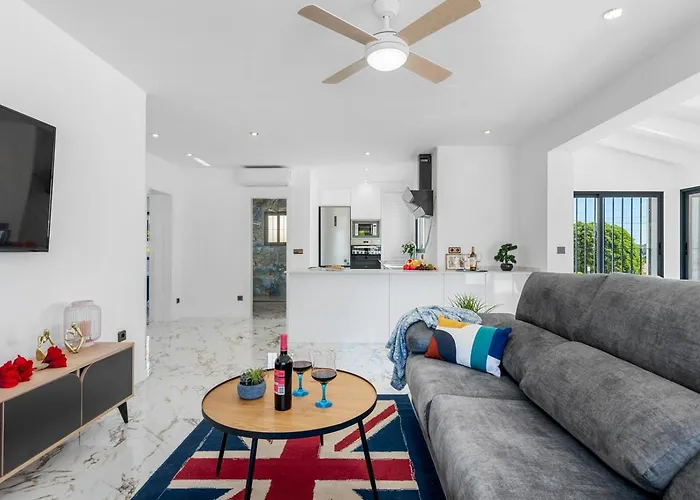 Villa Pura Vida - Plusholidays Ifach