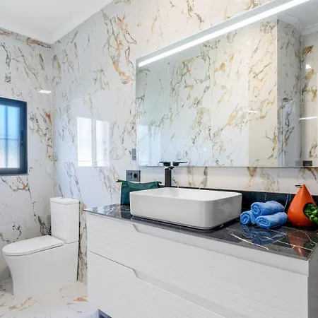 Pura Vida - Plusholidays Villa Ifach