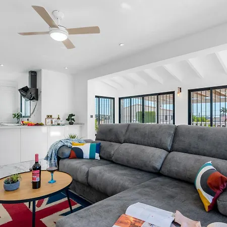 Pura Vida - Plusholidays Villa