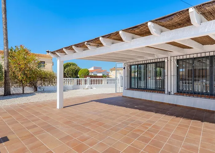 Pura Vida - Plusholidays Villa